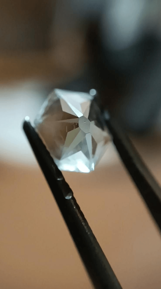 Aigue-Marine Hilite Cut 2.50 carats
